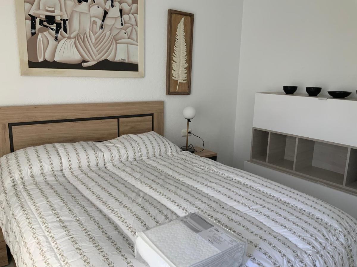 Apartamento Miraflores Tres Piscinas Cerca Del Mar - Albamar 卡拉德米哈斯 外观 照片