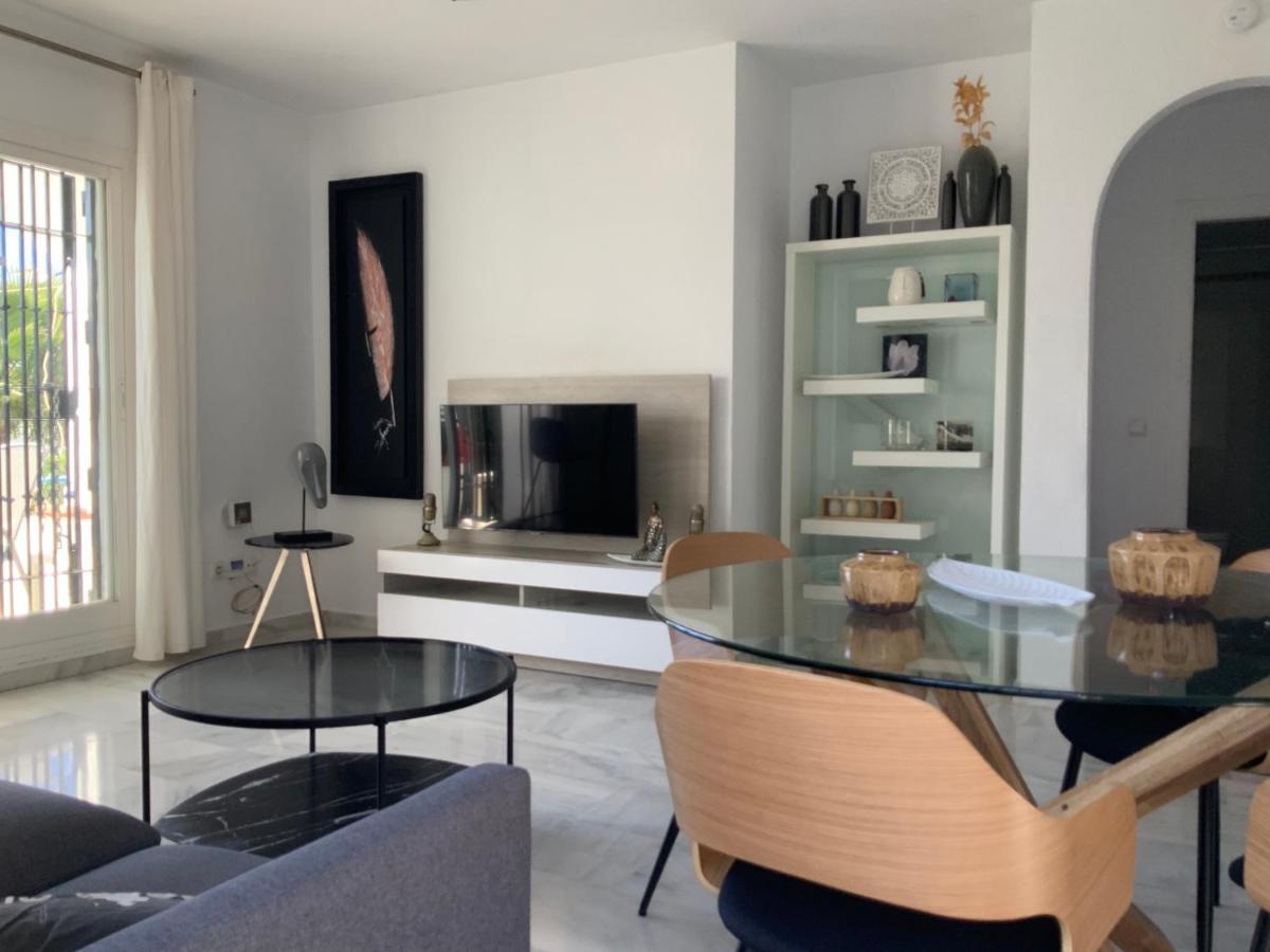 Apartamento Miraflores Tres Piscinas Cerca Del Mar - Albamar 卡拉德米哈斯 外观 照片