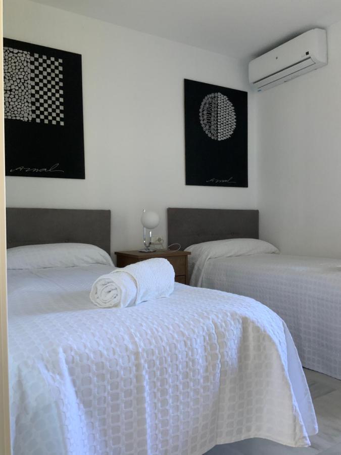 Apartamento Miraflores Tres Piscinas Cerca Del Mar - Albamar 卡拉德米哈斯 外观 照片